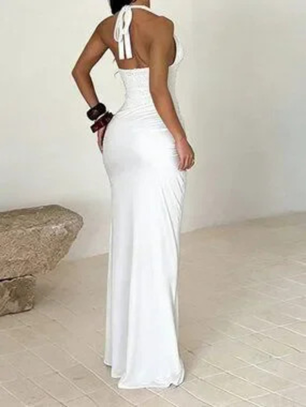 ZARA White Elegant Women's Waist-Cinching Fitted Halter Neck Evening Gown